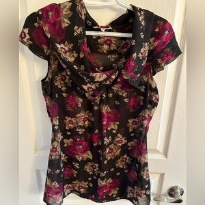 RW sleeveless blouse